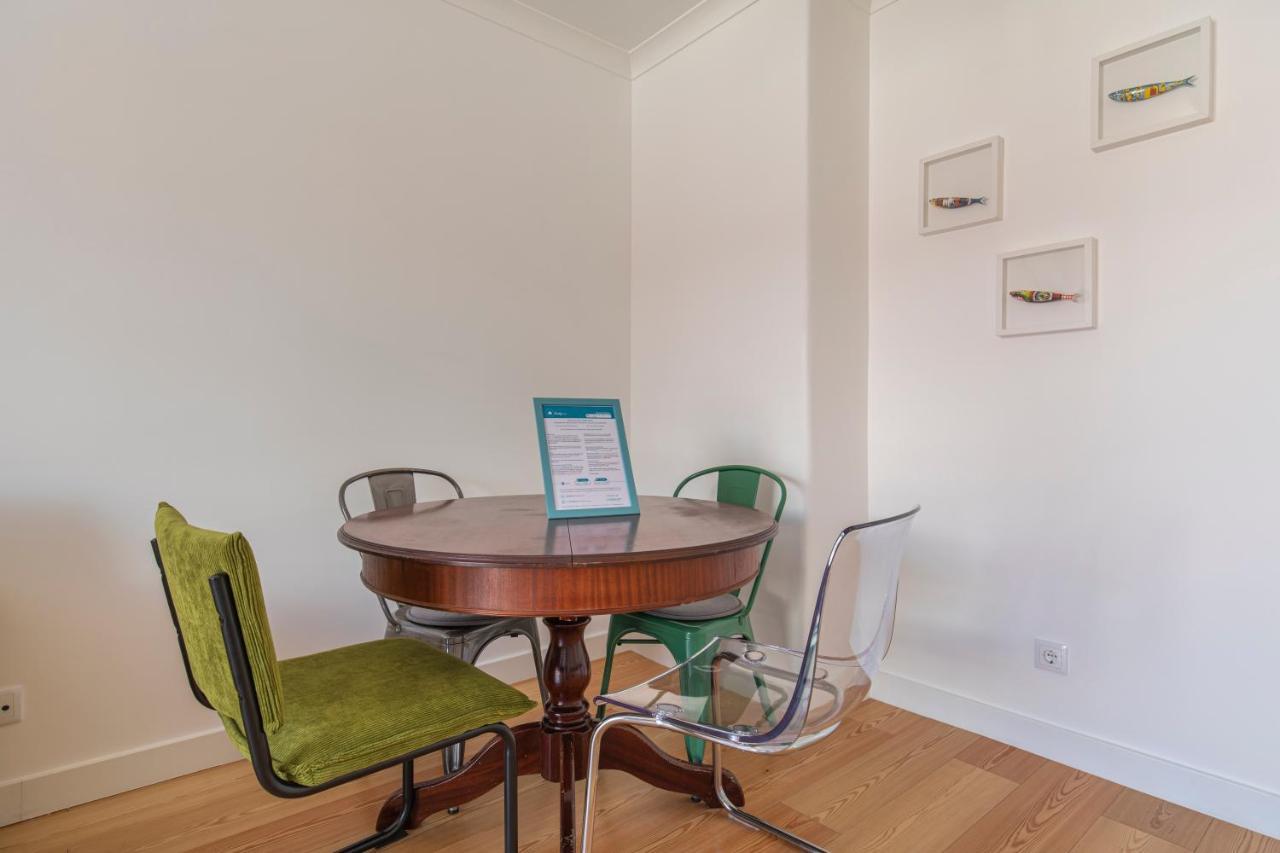 Lovelystay - Sunny 1Bdr Apartment W/Terrace Lisboa Eksteriør billede