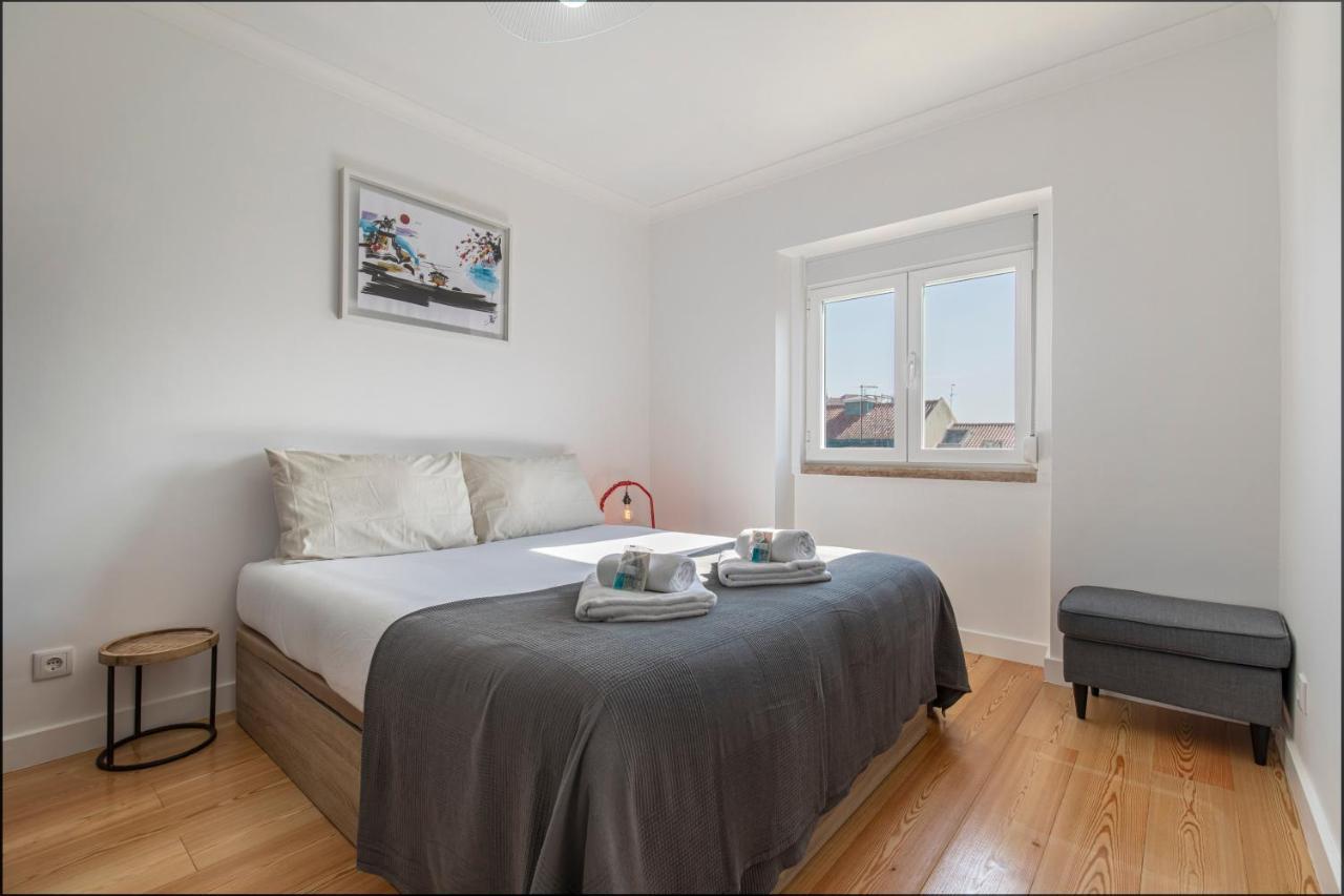 Lovelystay - Sunny 1Bdr Apartment W/Terrace Lisboa Eksteriør billede