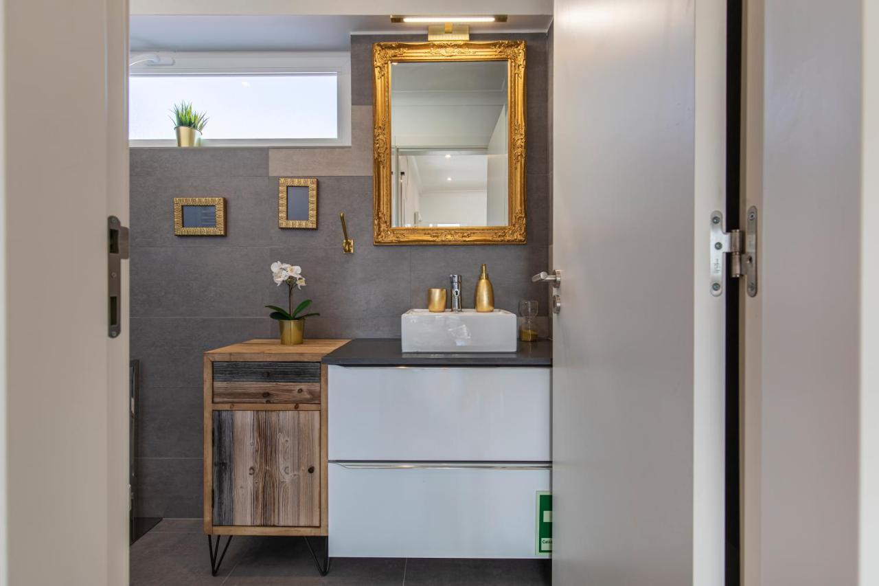 Lovelystay - Sunny 1Bdr Apartment W/Terrace Lisboa Eksteriør billede