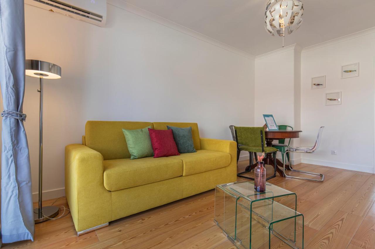 Lovelystay - Sunny 1Bdr Apartment W/Terrace Lisboa Eksteriør billede