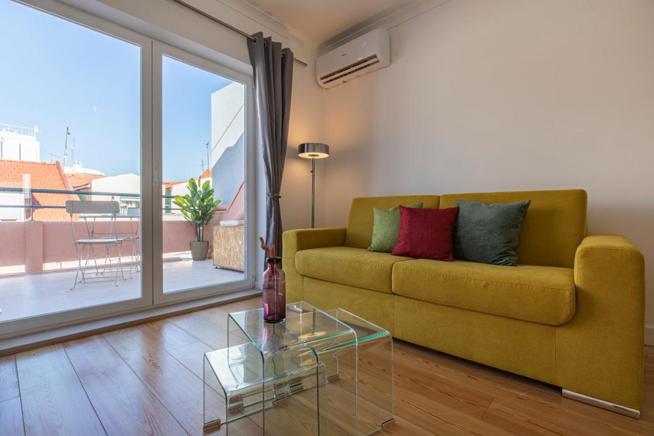 Lovelystay - Sunny 1Bdr Apartment W/Terrace Lisboa Eksteriør billede